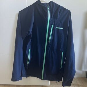 Patagonia Women’s  Navy Jacket with Mint Accents